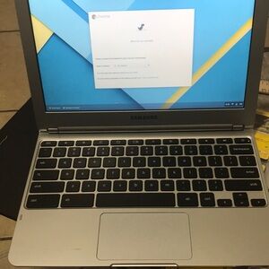 Samsung Chromebook Silver